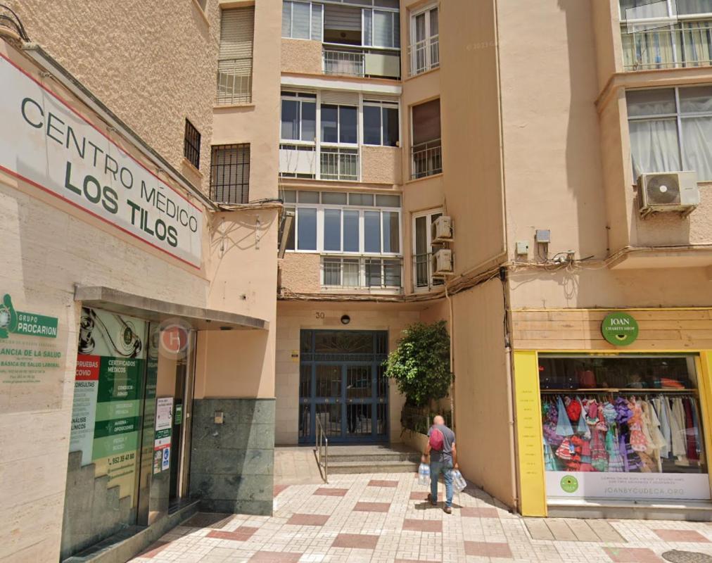 Estudio Cerca Estacion Bus Y Tren Málaga Exteriör bild